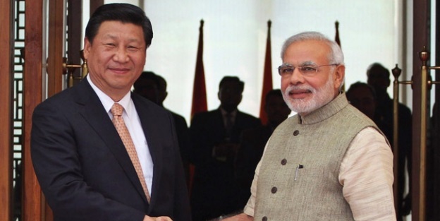 Pakistan-Çin arasında ticari koridor projesi