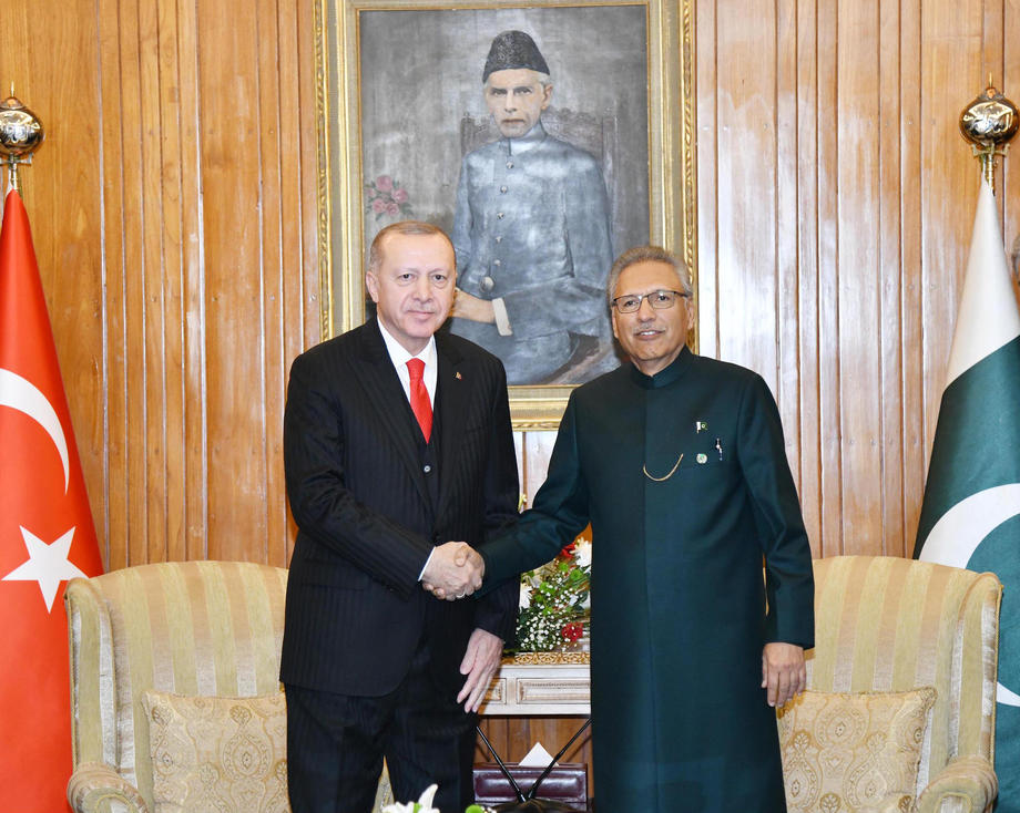Pakistan Cumhurbaşkanı ve Başbakanından Pakistan Milli Günü mesajı 