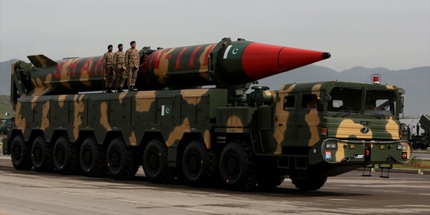 Pakistan'dan düşmana korku!