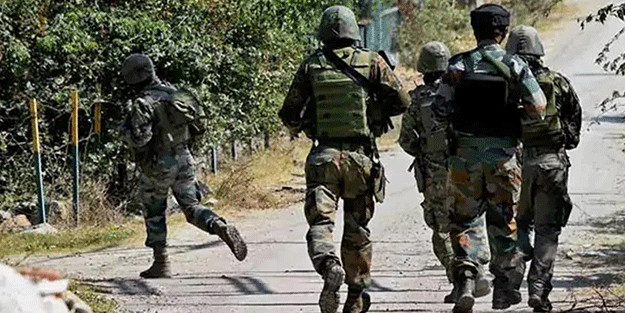 Pakistan Ordusuna saldırı! Ölü askerler var