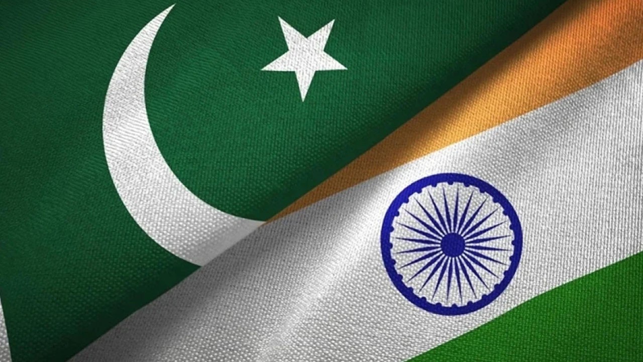 Pakistan'a kötü haber geldi: Hindistan'dan ülkeye 'hava sahasını' kapatma kararı aldı