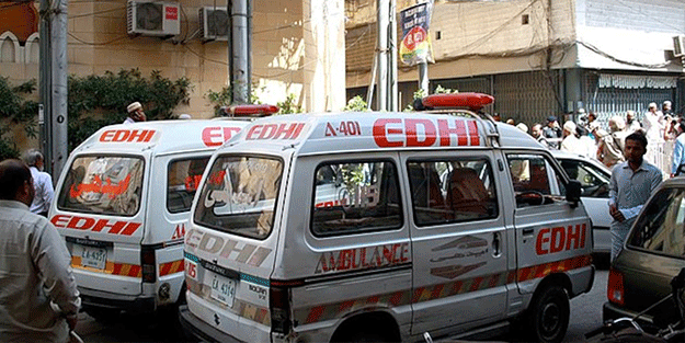 Pakistan'da bombalı saldırı! Ölüler var