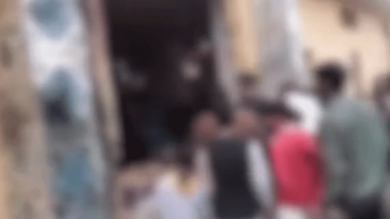 Pakistan'da camide büyük patlama! Çok sayıda ölü ve yaralı var!