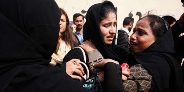 İşçi çadırına saldırı: 20 ölü!