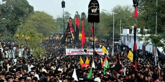 Pakistan'da Kerbela şehitlerini anma etkinliklerine bombalı saldırı