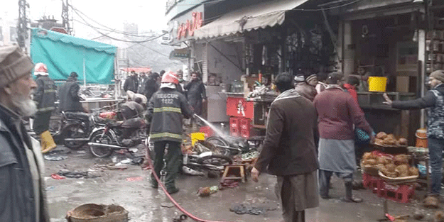 Pakistan'da saldırı! Ölü ve yaralılar var