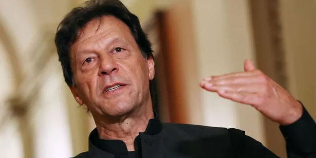 Pakistan'da sıcak gelişme! Başbakan İmran Han görevden alındı