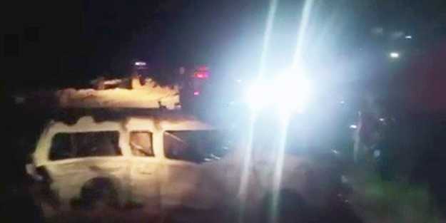 Yolcu minibüsü alev topuna döndü: 13 ölü