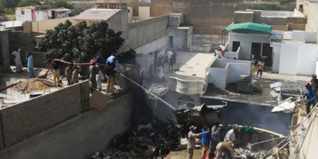 Pakistan’daki uçak faciasının altından ‘koronavirüs’ çıktı