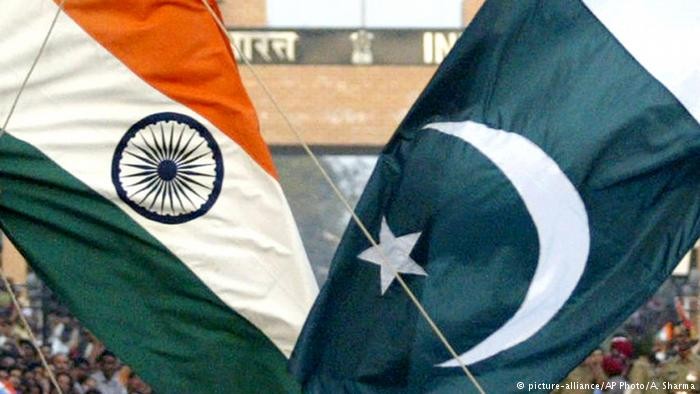 Pakistan’dan Hindistan’a sert uyarı