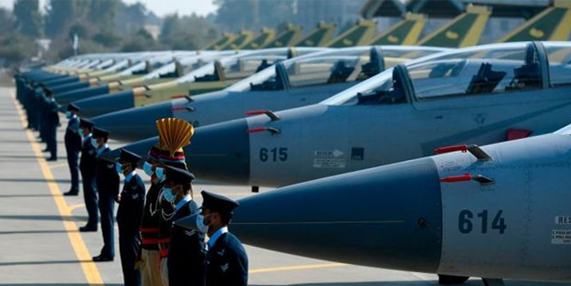 Pakistan'dan savaş uçağı alıp Türkiye sınırına konuşlandıracaklar! İşte bu kimse tarafından beklenmiyordu