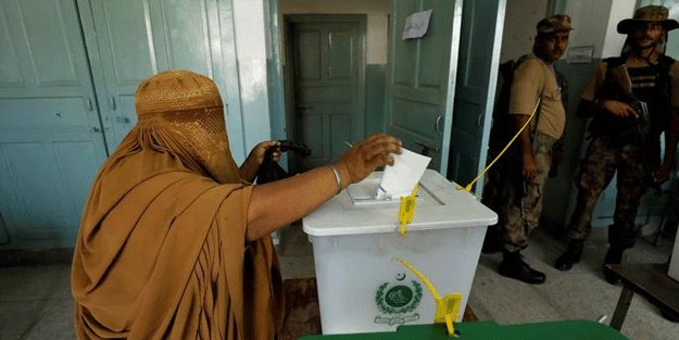 Pakistan'ın Azad Cammu Keşmir bölgesinde yarın seçime gidiliyor