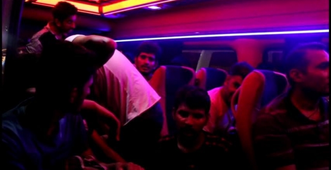 Pakistanlı 25 kaçak yakalandı