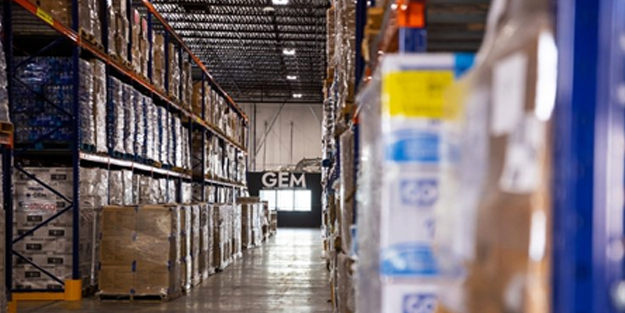 Pakistanlı bir girişimci, Türkiye'deki depremzedeler için 10 milyon dolarlık yardım topladı