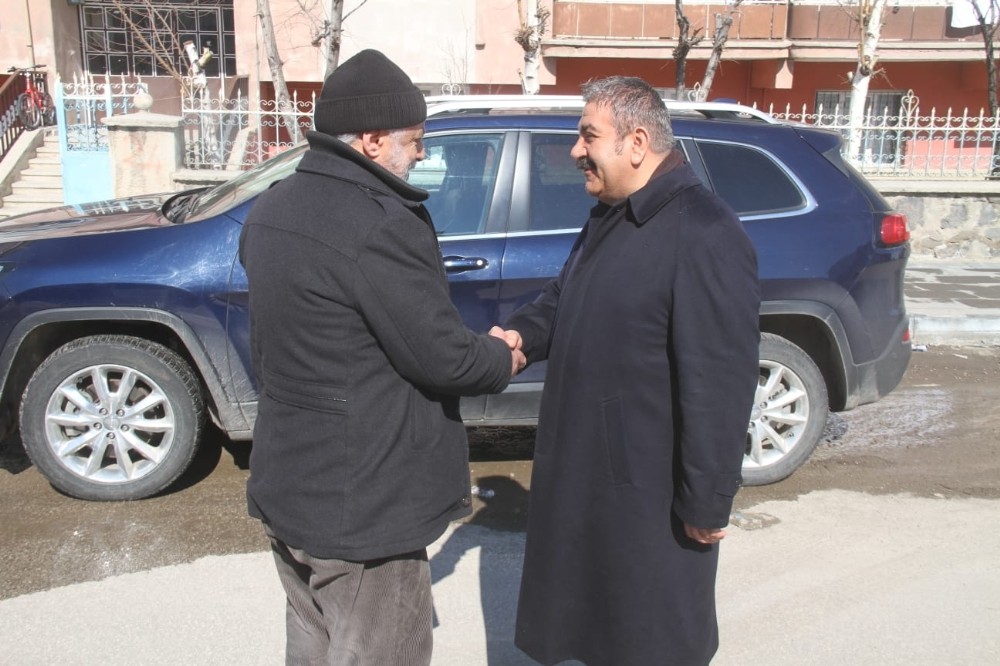 Palandöken Başkan Adayı Muhammet Sunar kapı kapı geziyor 