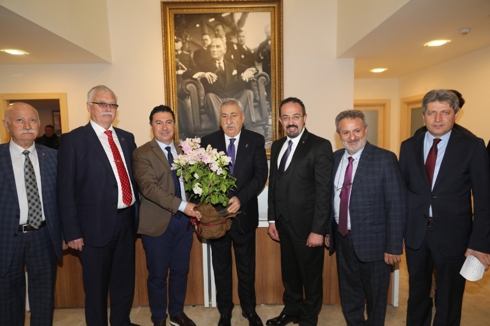Palandöken: “Bodrum’da, esnafla işbirliği içinde çalışan örnek bir Belediye Başkanı var