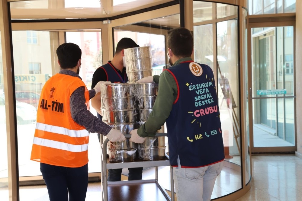 Palandöken, dayanışmanın adresi oldu 