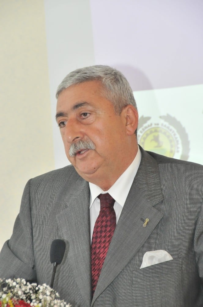 Palandöken, “Faizleri ve fiyatları düşürün” 