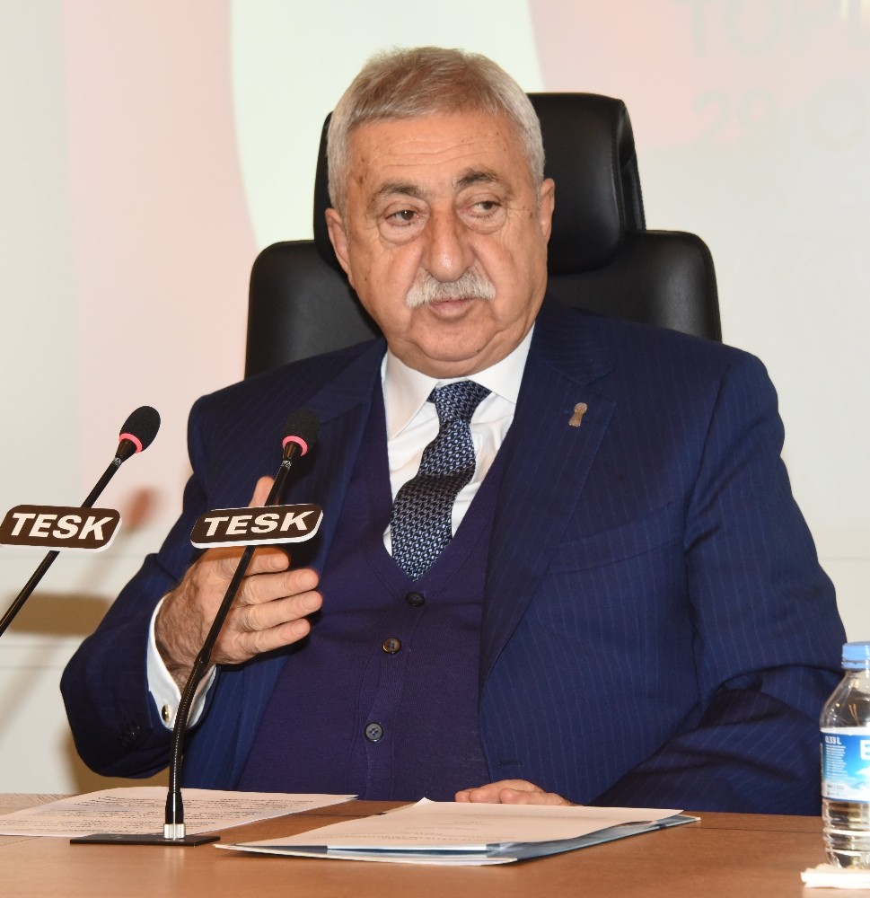 Palandöken: “Gençlere sıfır faizli yuva kurma kredisi verilmeli” 