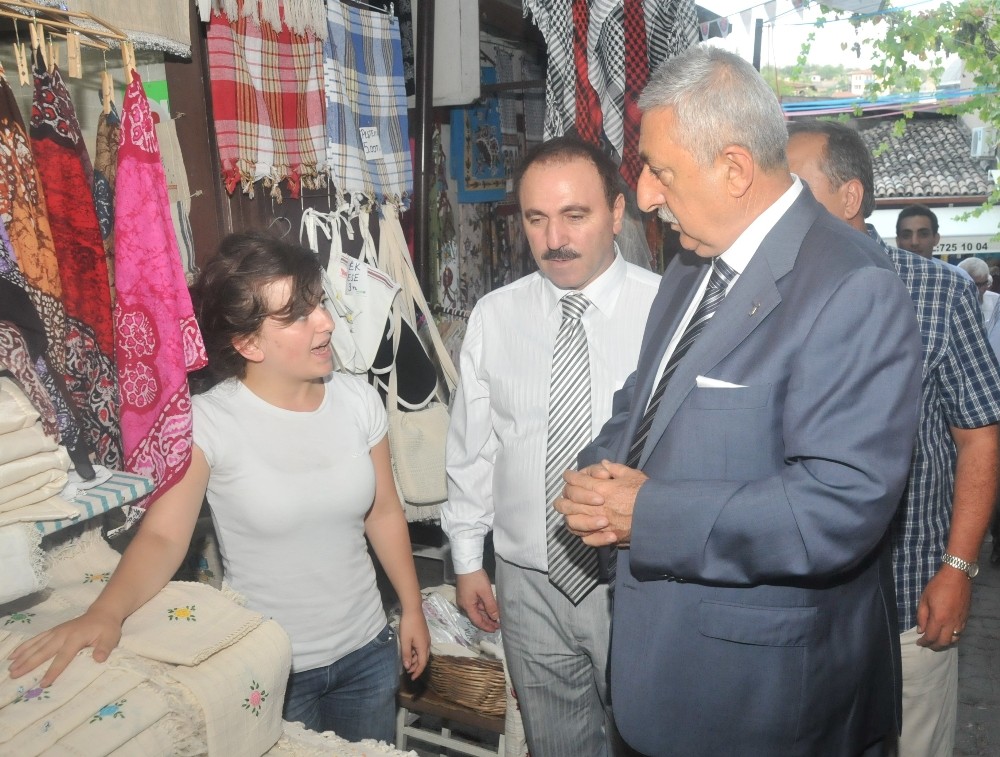 Palandöken: “Kadın esnaf ve sanatkâr sayısı 5 yılda 45 bin arttı” 