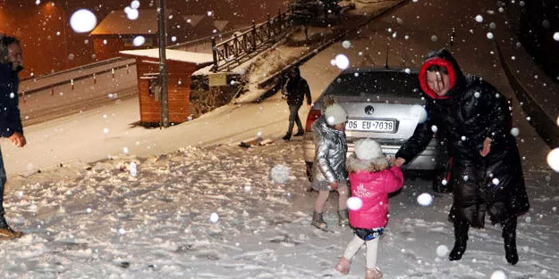 Palandöken’de kar etkili oldu