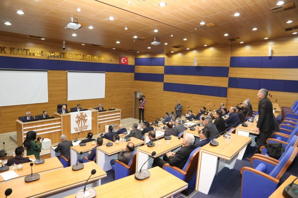 Palandöken’de muhtarlarla ‘büyük’ buluşma 