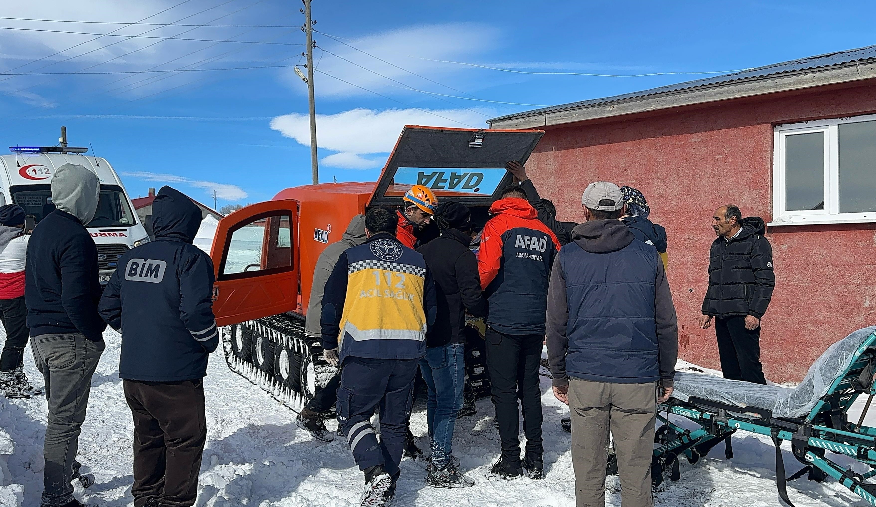 Paletli araçlar, yaşlı hasta için hareket etti