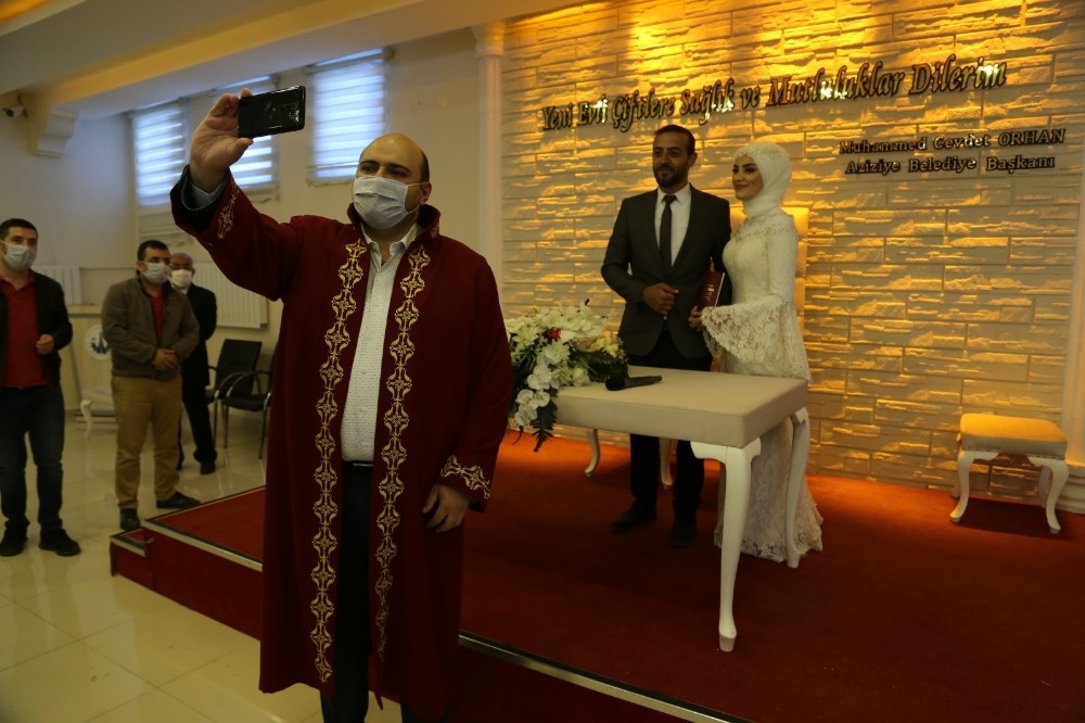 Pandemi sonrası ilk nikah 