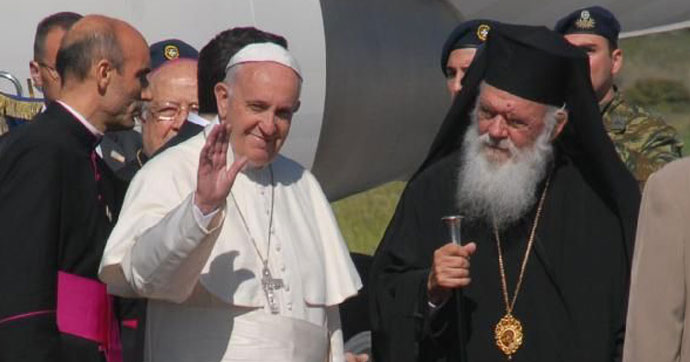 Papa Francesco'dan Sanders iddialarına yanıt