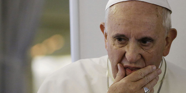 Tarihte ilk! Papa'dan Irak'a ziyaret