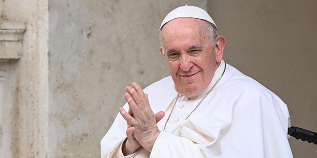 Papa Francis Türkiye'ye gelecek