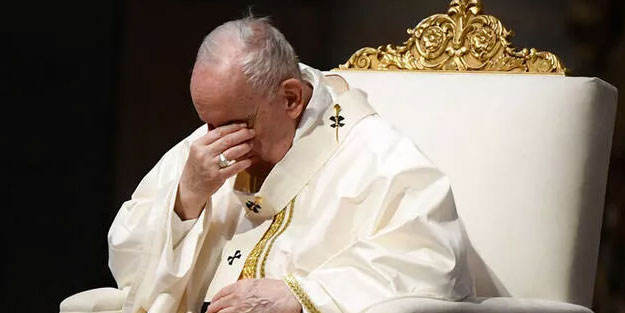 Papa Franciscus: Bu bir dünya savaşı