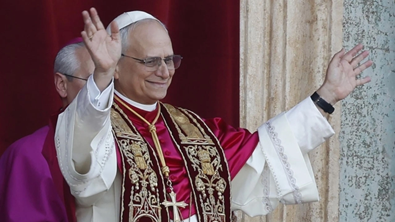 Papa'nın ilk ziyareti Türkiye'ye