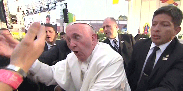 Papa'yı çileden çıkardılar!