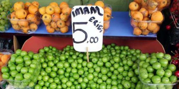 Papaz erik özüne döndü