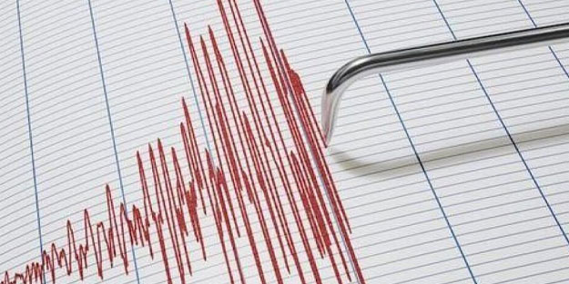 Papua Yeni Gine'de deprem