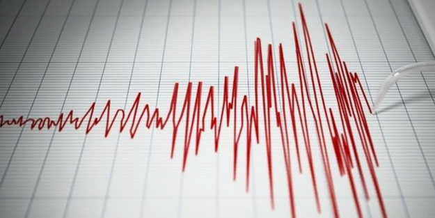 Papua Yeni Gine'de deprem