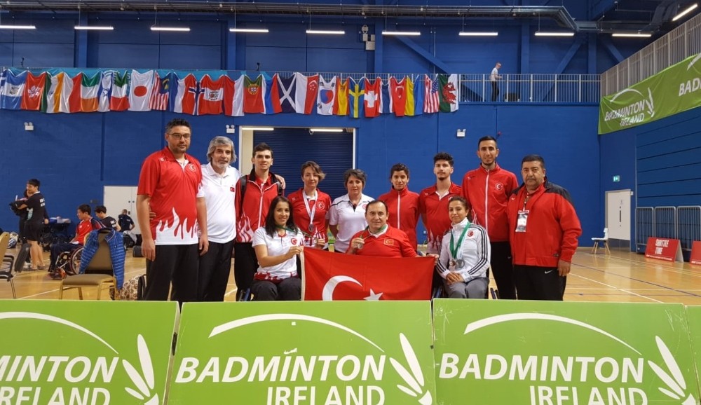 Para badmintonda 6 madalya sevinci 