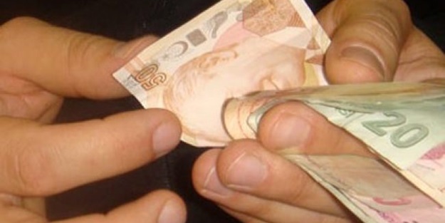 Para sayarken bunu yapmayın