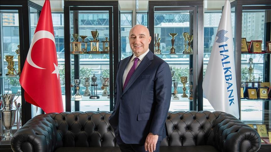 Paraf 10 yaşında