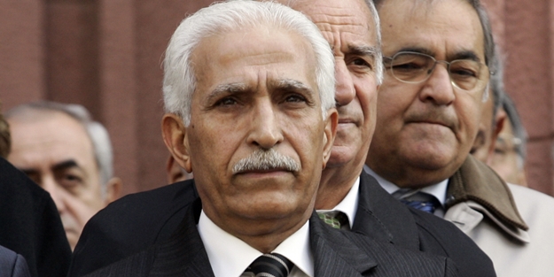 PARALELLER 'GOOGLE SAVCISI'NDAN KOPYA ÇEKMİŞ!