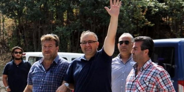 Paralelci hakim Karaçöl tutuklandı!