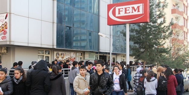 Paralelci öğretmenler son dakikaya kadar boş durmadı!