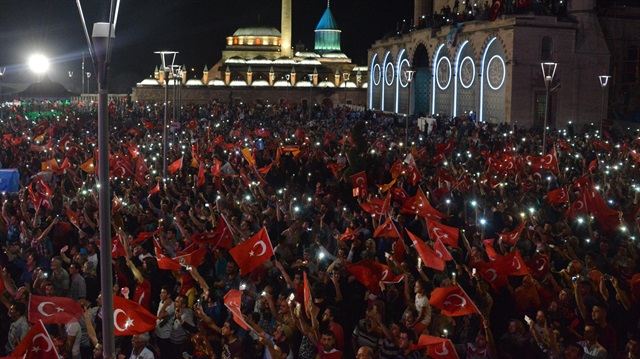 Paralel'den bomba yalanı