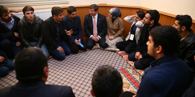 Paralel'e cemevi kapıları da kapandı