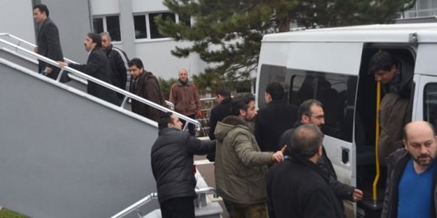 Operasyonda gözaltına alınanlar adliyede