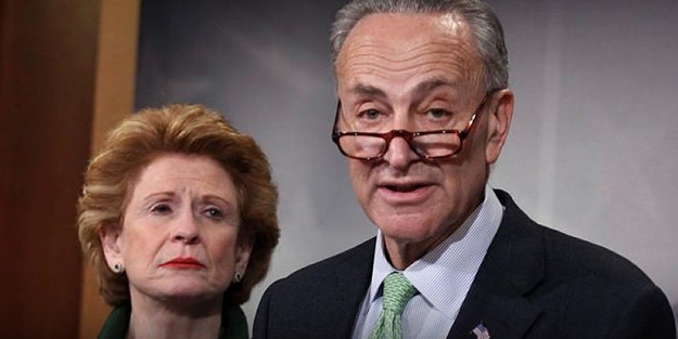 Paraleller İslam düşmanları ile kolkola