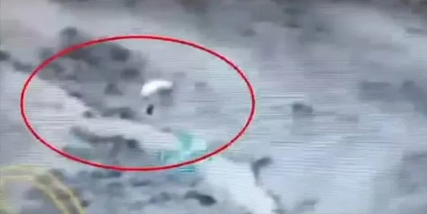 Paramotorlu hainler yere serildi!