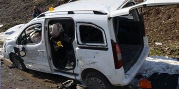 Parasını almak için kocasının aracına bomba koydu!