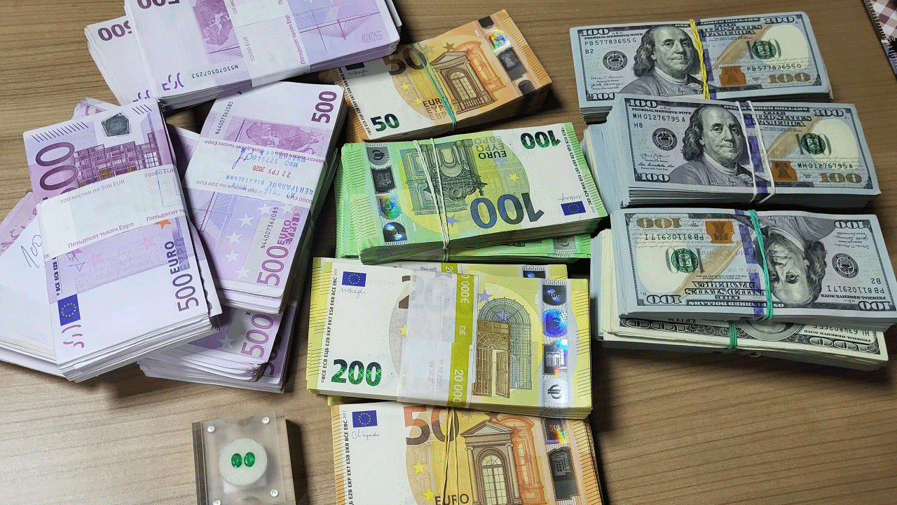 'Parayı kaynatınca 3 katına çıkıyor' dedi, sevgilisini 10 milyon TL dolandırdı!